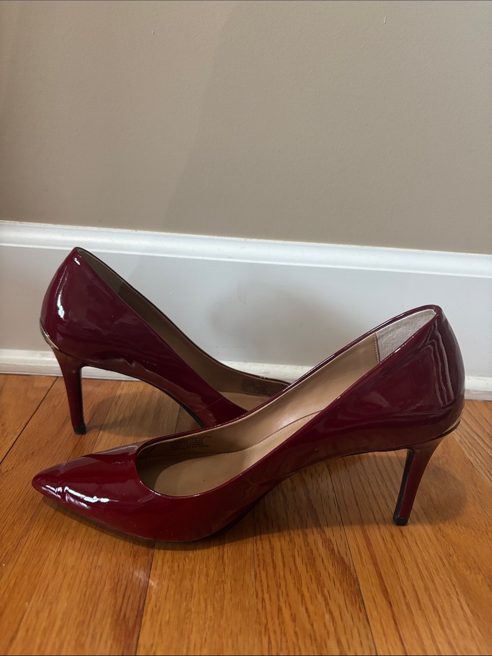Calvin Klein Women's Burgundy Patent Pointed-Toe Pumps